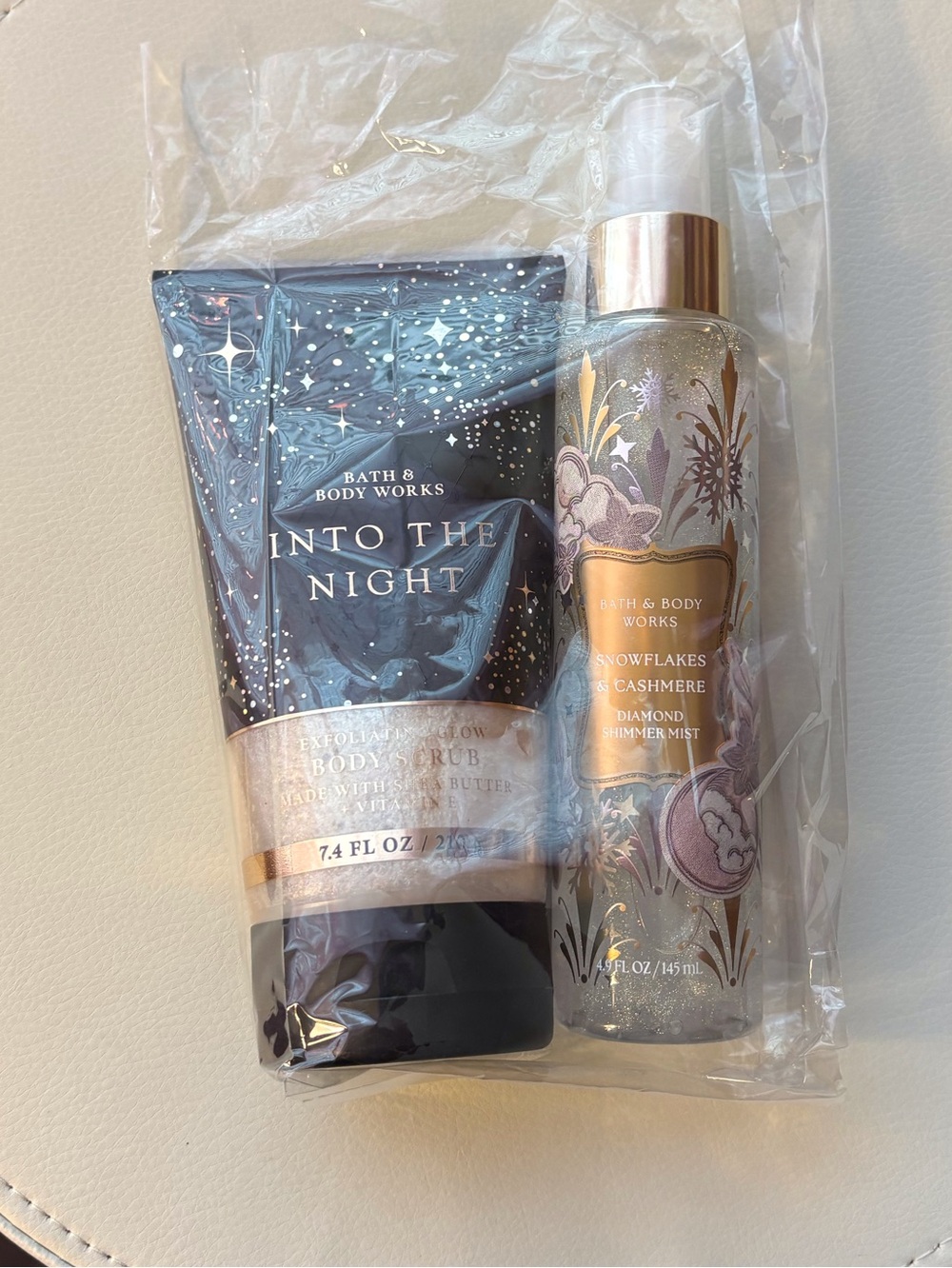 Bath & Body Works Black & Purple Exfoliant and Shimmer Mist Duo